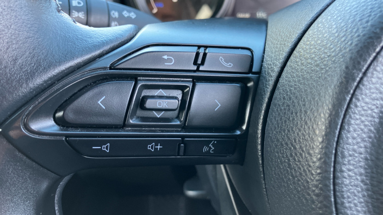 Toyota Yaris 1.5 Hybrid Design 5dr CVT Hybrid Hatchback